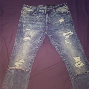 American Eagle Ripped jeans